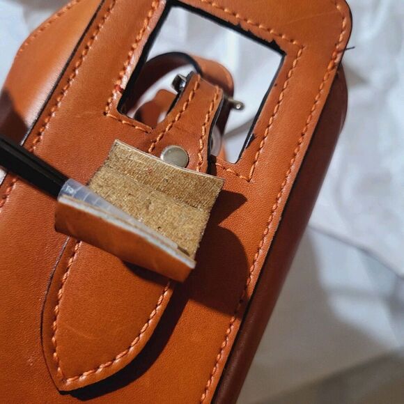 Gianni Conti Italy- *With Defects Shoulder- Crossbody Bag - Genuine Leather $185 - Picture 3 of 16